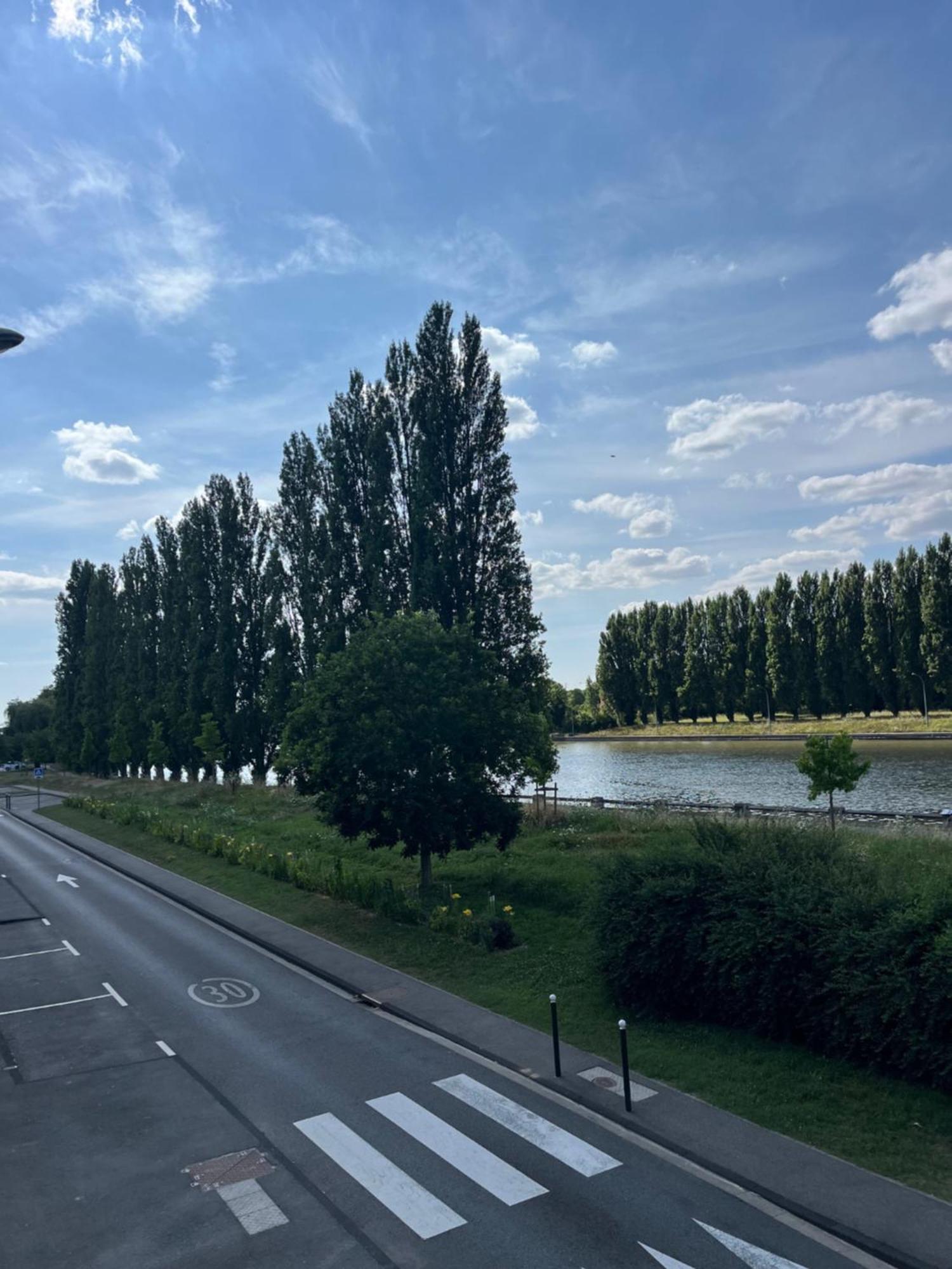 Appartamento Le Compiegnois Compiègne Esterno foto